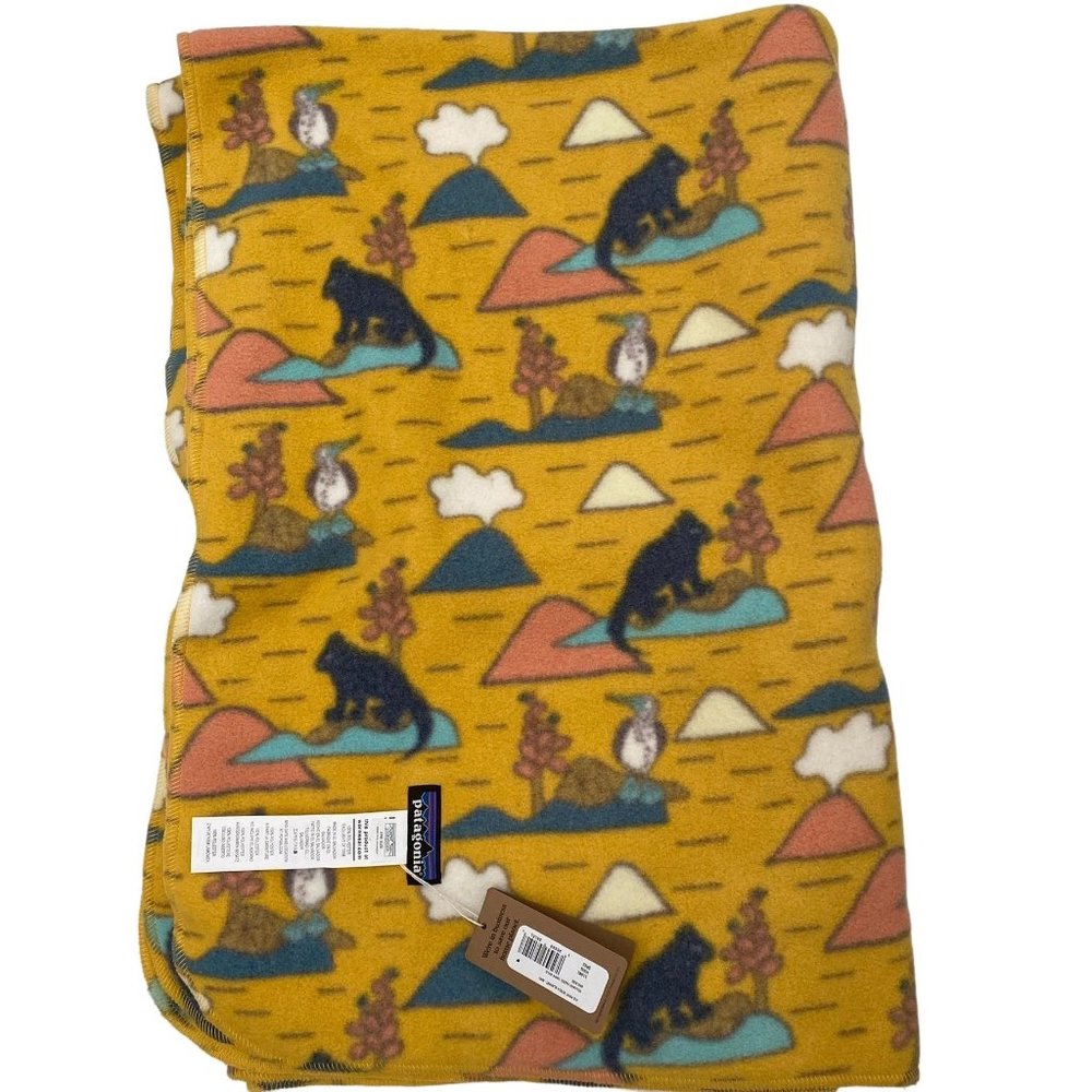 Patagonia Kid's Print Synch Blanket Volcano Dazed/Hawk Gold 45"x61" - Picture 8 of 8